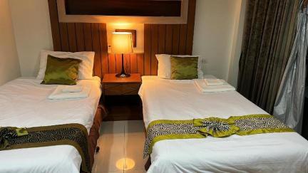 The Prisha Inn Patong Dış mekan fotoğraf